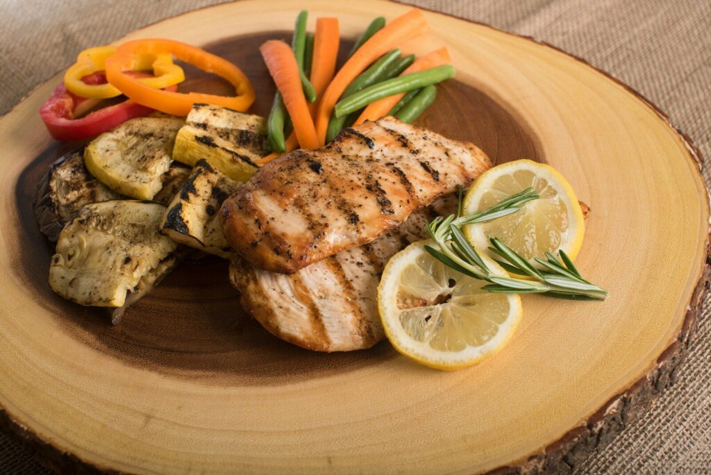Proteína: ¿cuánta necesitas realmente según tu objetivo físico?