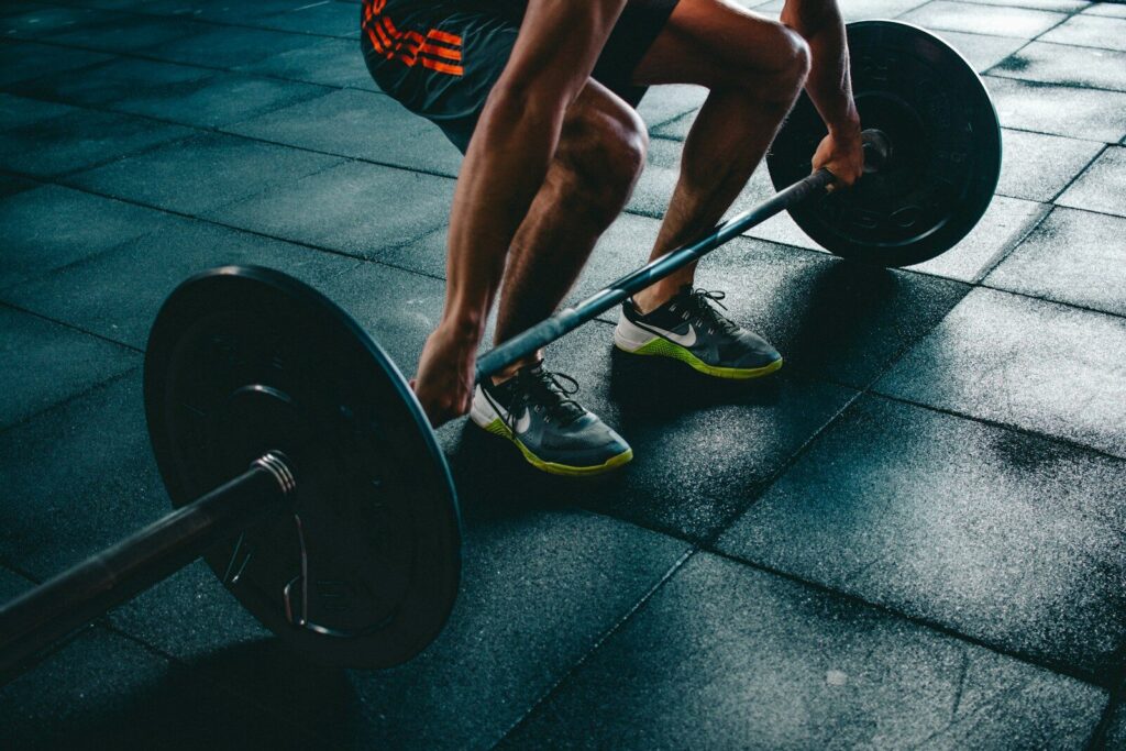 Qué usar y cómo cuidar mi cuerpo al momento de hacer ejercicio